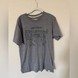 The Landmark Project Our National Parks Gray Graphic Short Sleeve Shirt Medium